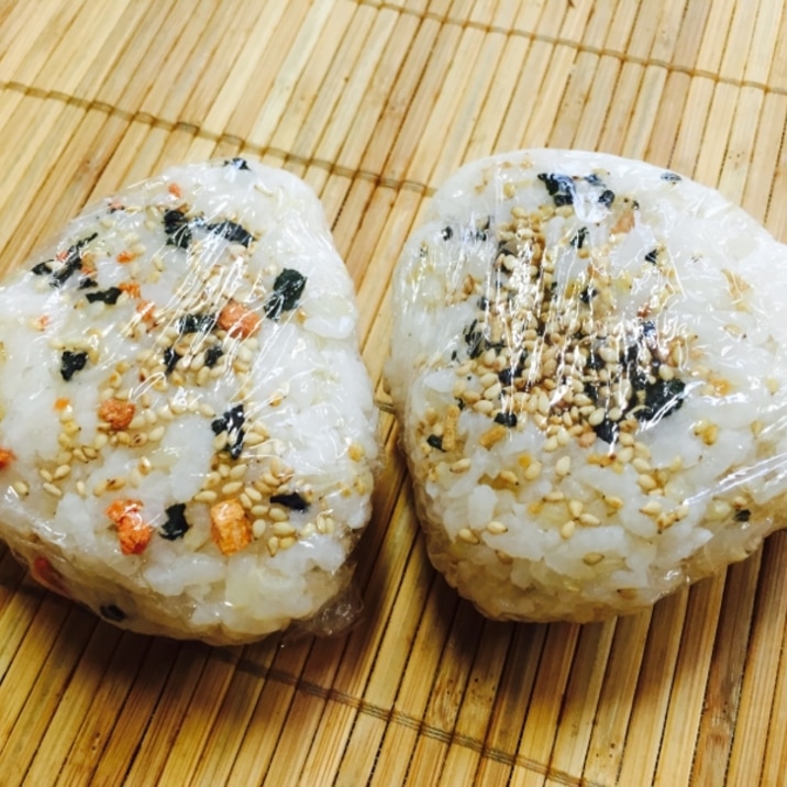 お弁当に 手が汚れないラップおにぎり レシピ 作り方 By たかまさ 楽天レシピ